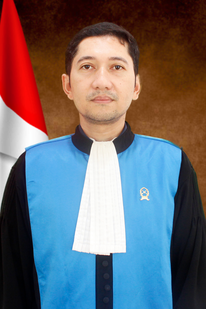 Fajri citra resmana, s.h., m.h.